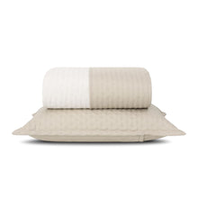 Carregar imagem no visualizador da galeria, Cobre Leito Solteiro Dupla Face 200 Fios 02 Peças Comfy Verde/Palha- Lavive