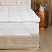 Carregar imagem no visualizador da galeria, Pillow Top Casal Queen Toque De Pluma 200 Fios - Casa Paulinha