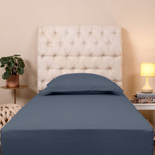 Carregar imagem no visualizador da galeria, Jogo de Cama Solteiro 200 Fios 2 Peças Slim Marinho - Casa Paulinha

