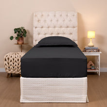 Carregar imagem no visualizador da galeria, Jogo de Cama Solteiro 200 Fios 2 Peças Slim Marinho - Casa Paulinha
